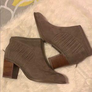 NEVER WORN Torrid Booties Size 11